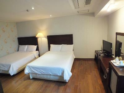Airport Gimpo Hotel
